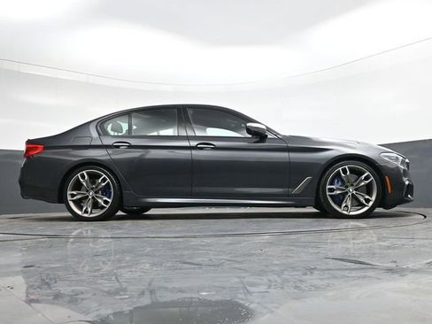 Used 2018 BMW M550i xDrive image 30