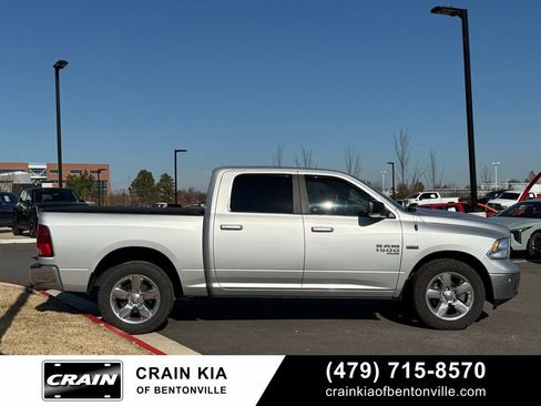 Used 2019 RAM 1500 Big Horn image 9