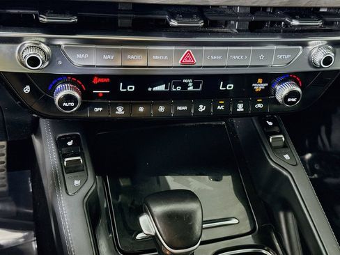 Certified 2023 Kia Telluride SX Prestige X-Pro AWD/4WD image 8