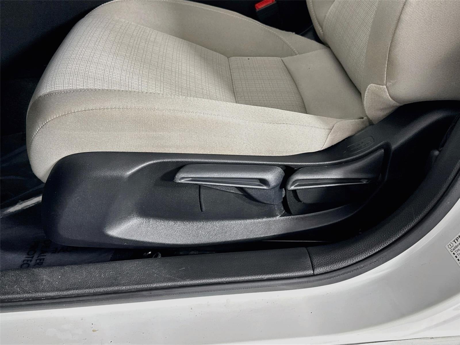 Used 2023 Honda Civic LX image 19