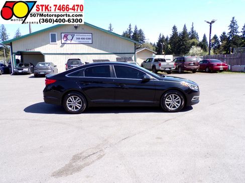Used 2015 Hyundai Sonata SE image 9