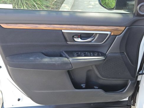 Used 2020 Honda CR-V EX image 11