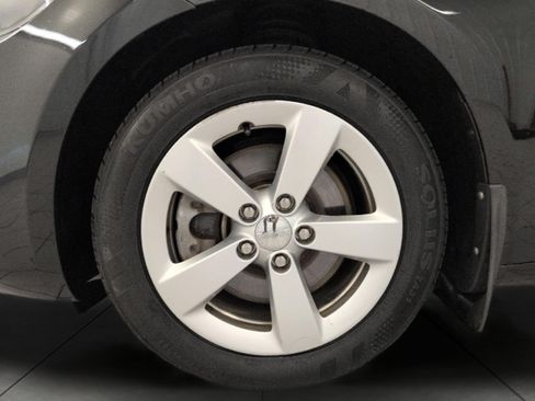 Used 2015 Dodge Dart SXT FWD image 3