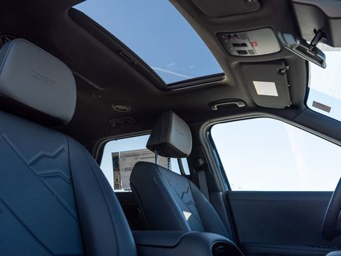 New 2026 Hyundai Palisade XRT Pro image 14