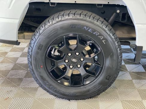 Used 2024 Ford F150 STX w/ Equipment Group 201A FX4 AWD/4WD image 37