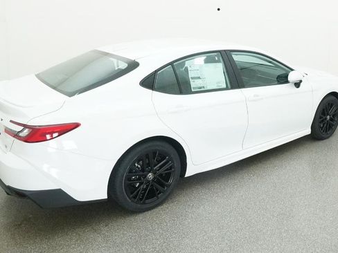 New 2026 Toyota Camry SE image 72