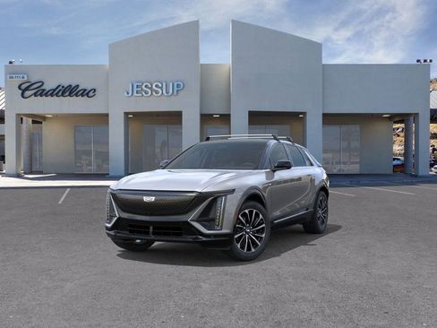 New 2025 Cadillac Lyriq Sport image 8
