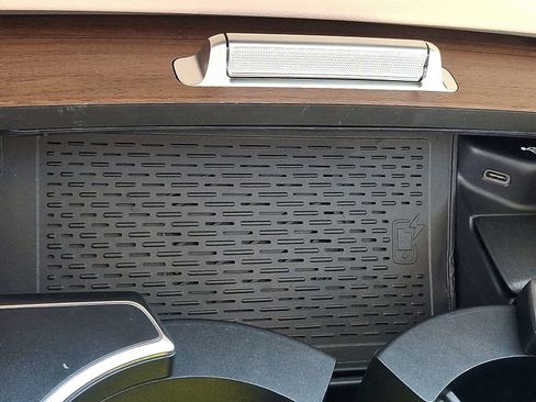 Certified 2024 Mercedes-Benz GLE 350 4MATIC image 27