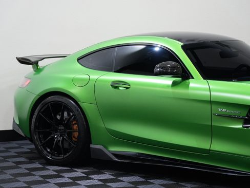 Used 2018 Mercedes-Benz AMG GT R image 14