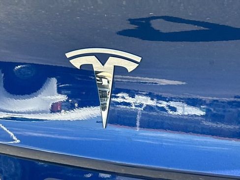 Used 2023 Tesla Model 3 Standard Range RWD image 29