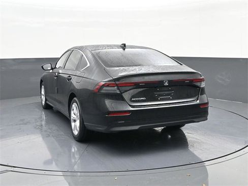 New 2026 Honda Accord LX image 8