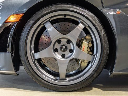 Used 2021 McLaren 720S Performance RWD image 34
