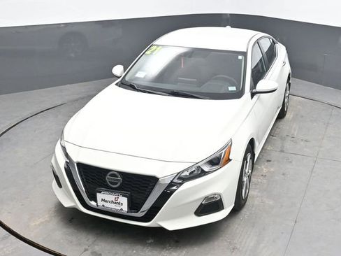 Used 2020 Nissan Altima 2.5 S FWD image 26