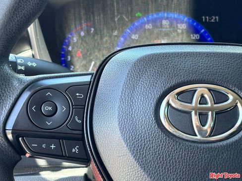 Certified 2021 Toyota Corolla LE w/ Carpet Mat Package (TMS) FWD image 22