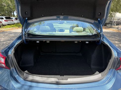 Used 2024 Chevrolet Malibu LT image 24