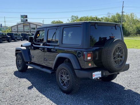 New 2026 Jeep Wrangler Unlimited Sport AWD/4WD image 25