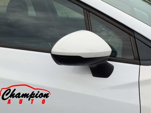Used 2018 Chevrolet Cruze LS FWD image 14