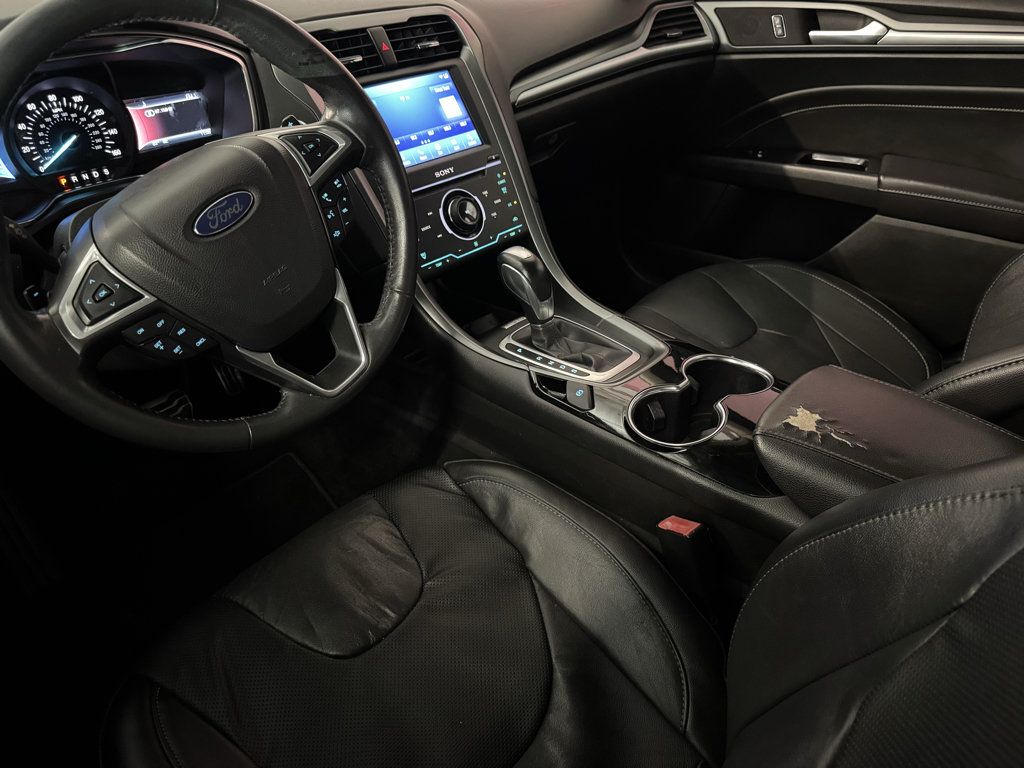 Used 2014 Ford Fusion Titanium FWD image 18