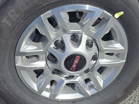 New 2026 GMC Sierra 2500 Pro w/ Convenience Package image 15