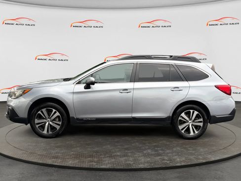 Used 2019 Subaru Outback 2.5i Limited AWD/4WD image 7