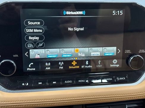Used 2023 Nissan Rogue Platinum AWD/4WD image 18