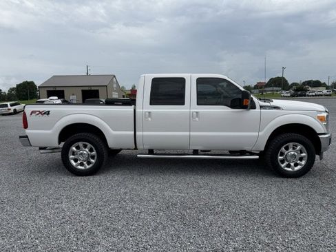Used 2015 Ford F250 Lariat w/ FX4 Off-Road Package AWD/4WD image 3