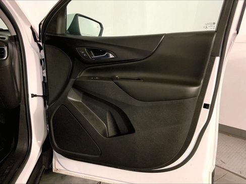 Used 2022 Chevrolet Equinox LT image 26