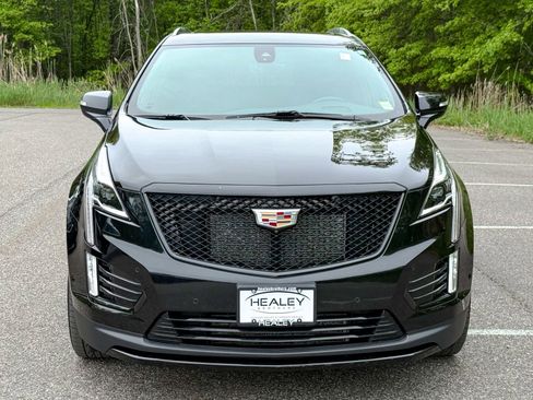 Used 2022 Cadillac XT5 Premium Luxury w/ LPO, ONYX Package AWD/4WD image 2