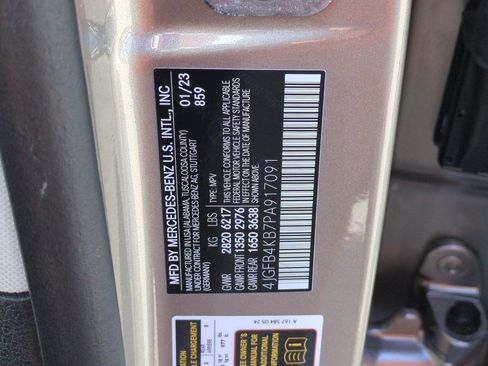 Used 2023 Mercedes-Benz GLE 350 4MATIC image 47