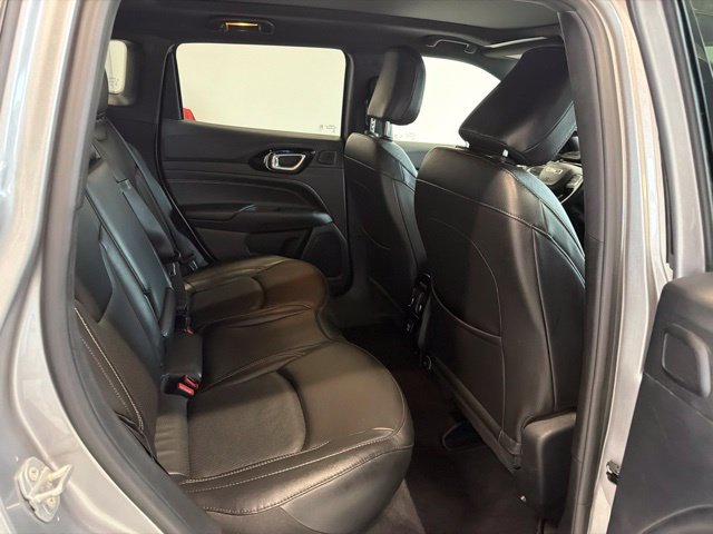 Used 2022 Jeep Compass High Altitude AWD/4WD image 38