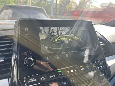 Certified 2022 Honda Odyssey Touring image 19