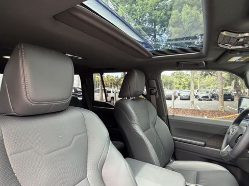 Used 2026 Lexus GX 550 w/ Accessory Package (2T) AWD/4WD image 46