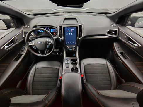 Certified 2022 Ford Edge ST-Line w/ Class II Trailer Tow Package AWD/4WD image 2