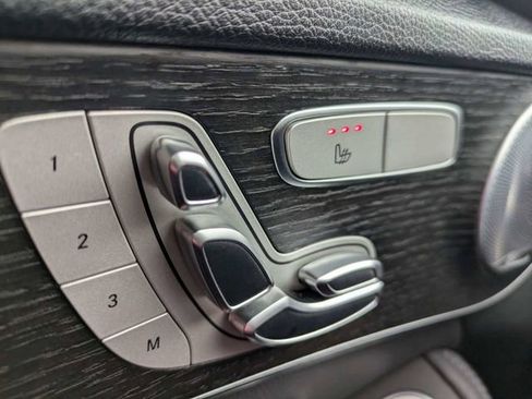 Used 2020 Mercedes-Benz C 300 Sedan image 19