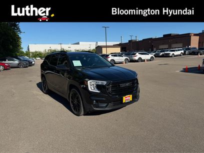 Used 2023 GMC Terrain SLT w/ GMC Pro Grade Package