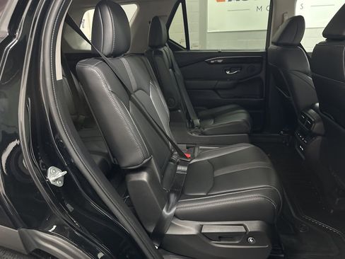 Used 2023 Honda Pilot EX-L image 35