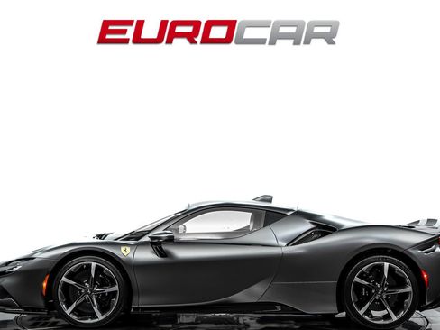 Used 2023 Ferrari SF90 Stradale AWD/4WD image 2