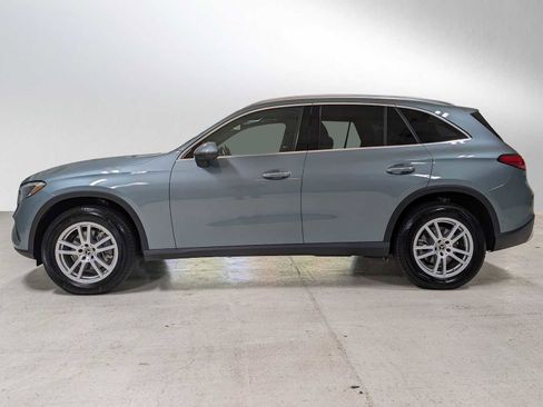 Used 2025 Mercedes-Benz GLC 300 4MATIC image 6