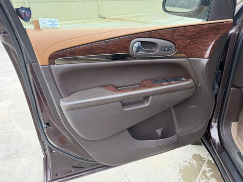 Used 2016 Buick Enclave Leather FWD image 12