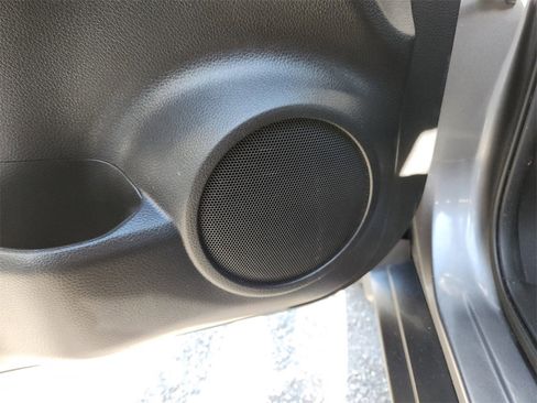 Used 2017 Nissan Rogue S w/ S Appearance Package image 17