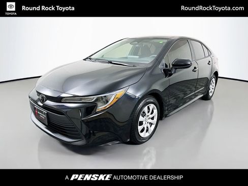 Used 2023 Toyota Corolla LE image 1