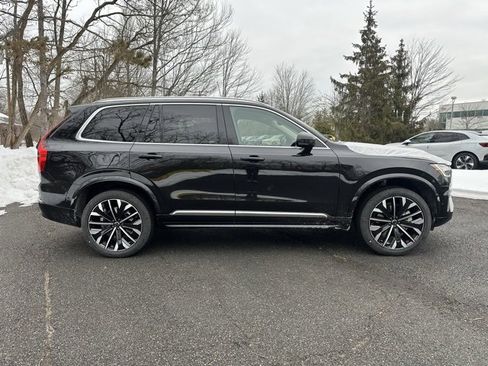 New 2026 Volvo XC90 B6 Plus w/ Protection Package image 8