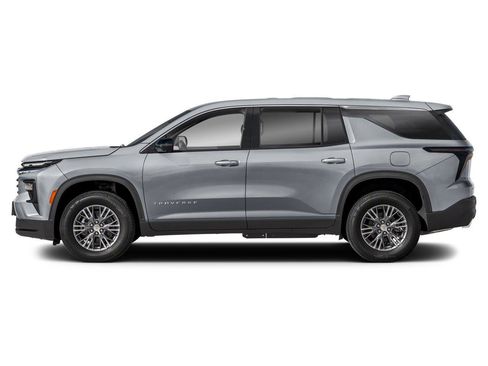 Used 2024 Chevrolet Traverse LS AWD/4WD image 3