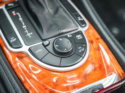 Used 2003 Mercedes-Benz SL 500 w/ SL2 Sport Pkg image 59