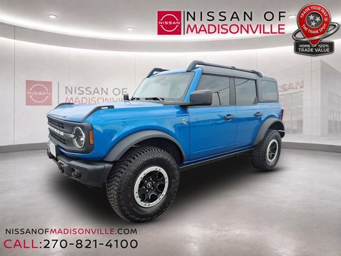 Used 2023 Ford Bronco Black Diamond w/ Sasquatch Package AWD/4WD image 4