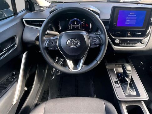 Certified 2026 Toyota Corolla Cross LE w/ Moonroof Package AWD/4WD image 6