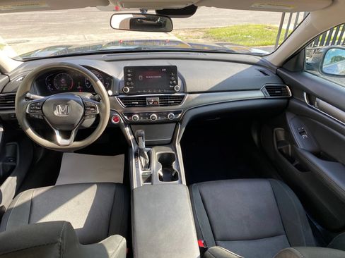 Used 2019 Honda Accord LX image 4