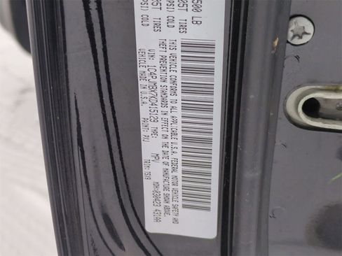 Certified 2019 Jeep Cherokee Trailhawk w/ Cold Weather Group image 35