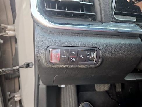 Used 2025 GMC Terrain Elevation AWD/4WD image 21