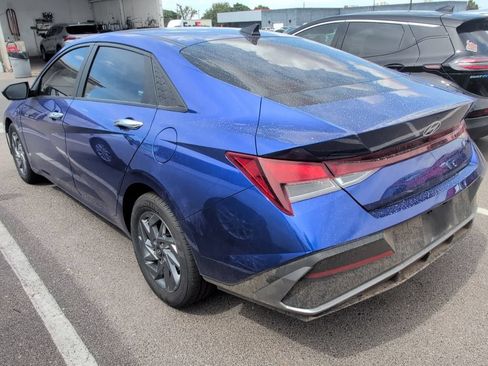 Used 2024 Hyundai Elantra SEL FWD image 5